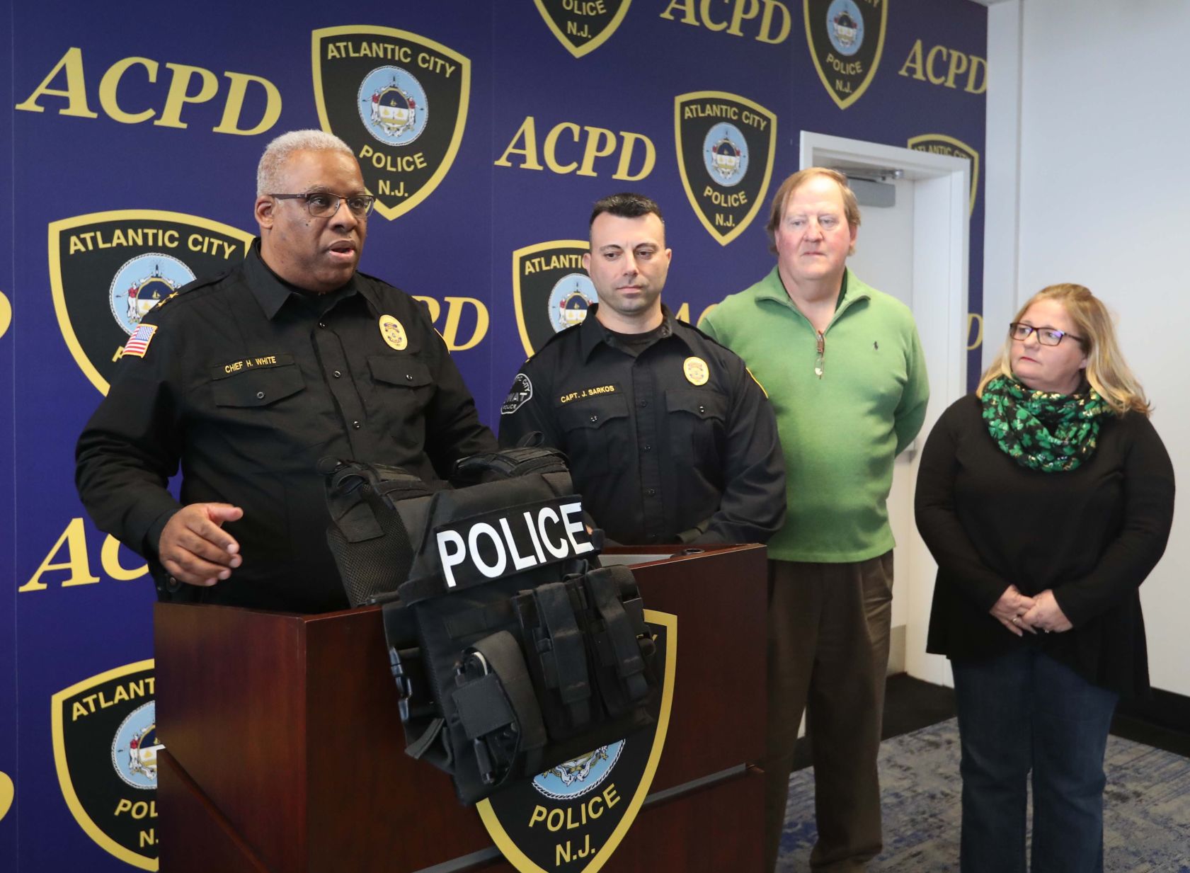 Atlantic City Police Foundation receives a check from SJ Gas
